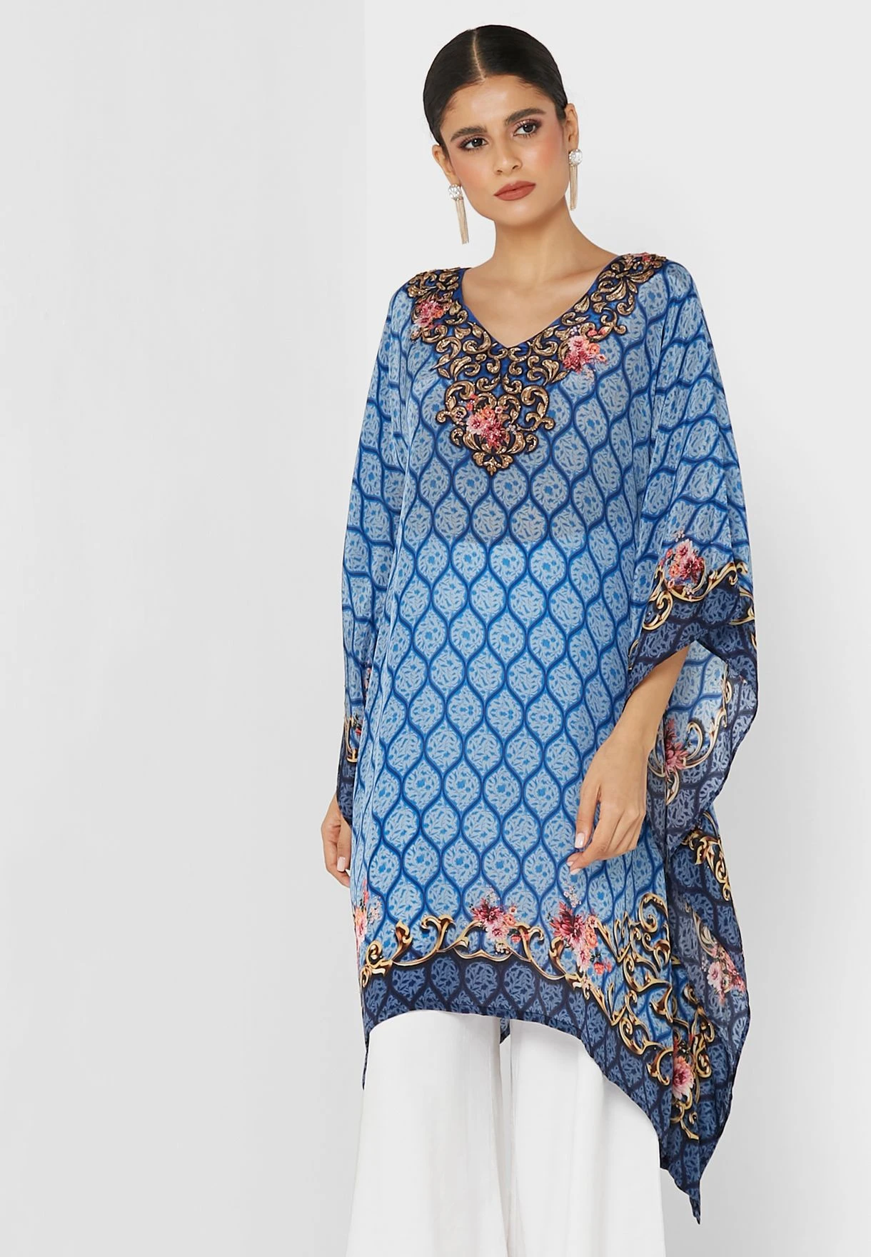 Floral Printed Cape Sleeve Poncho 1 Floral Printed Cape Sleeve Poncho