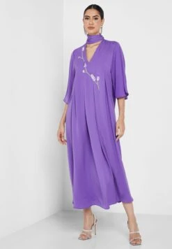 Embroidery Detail Dress