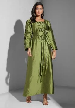 Square Neck Pleat Detail Dress