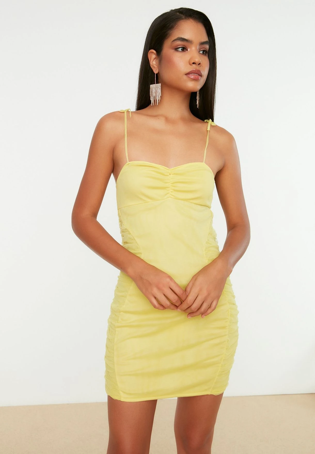 Trendyol Ruched Detail Bodycon Dress 1 Trendyol Ruched Detail Bodycon Dress