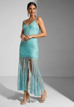 Fitted Body Flared Bottom Gown