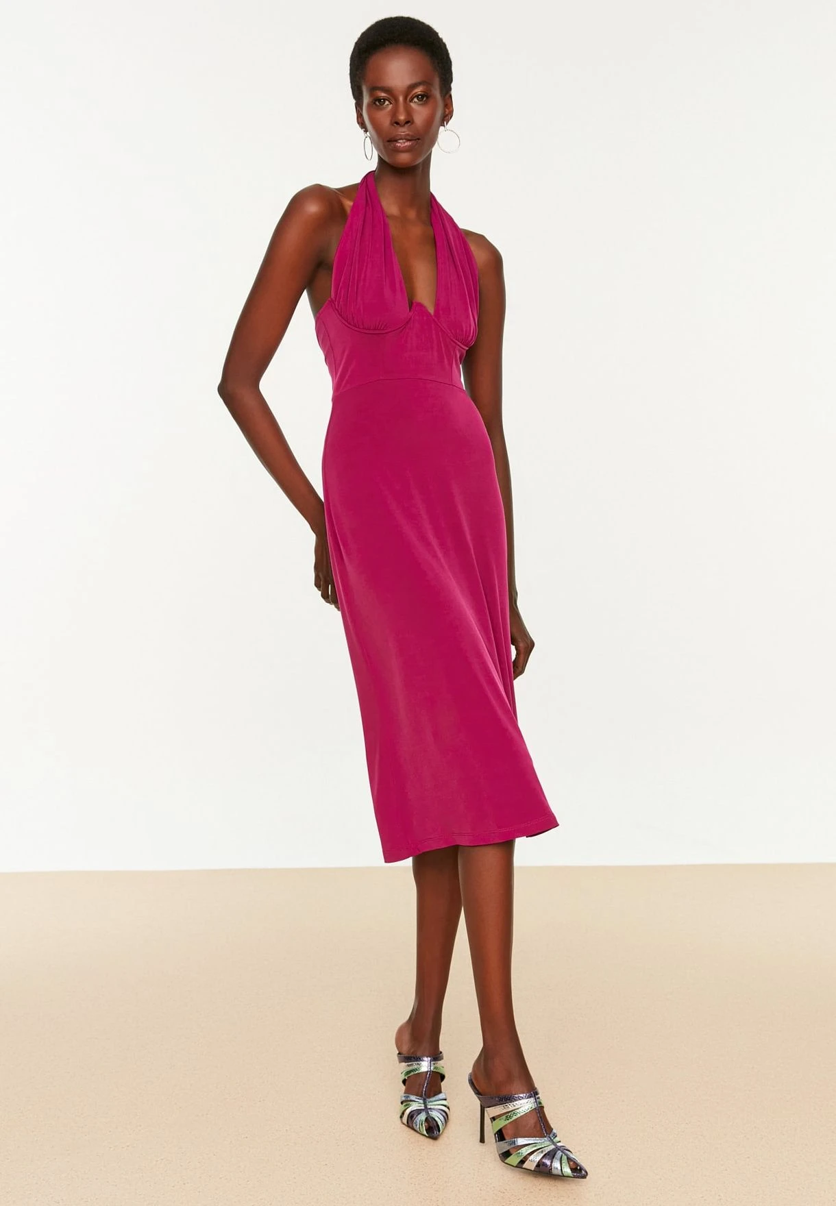 Trendyol Halter Neck Knitted Dress 1 Trendyol Halter Neck Knitted Dress