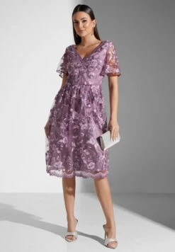 Broidered Lace Detail Dress