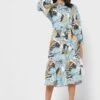 Pleat Detail Printed Dress