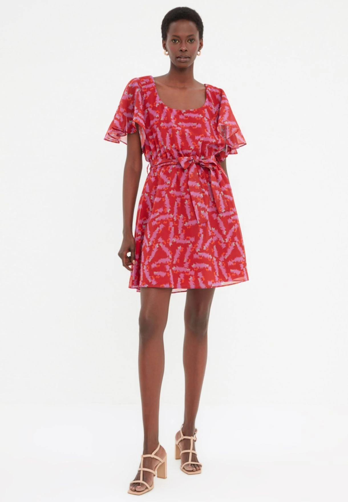 Trendyol Ruffle Sleeve Printed Tie Detail Dress 1 Trendyol Ruffle Sleeve Printed Tie Detail Dress