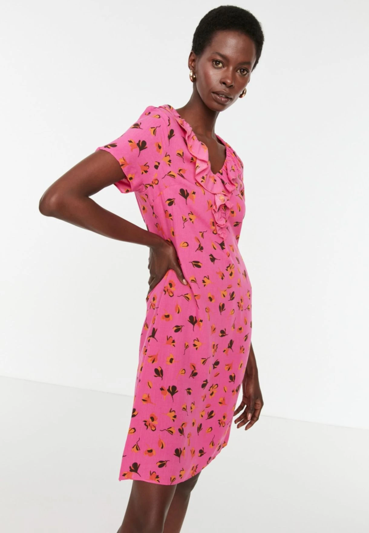 Trendyol Printed Ruffle Detail Dress 1 Trendyol Printed Ruffle Detail Dress