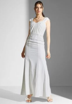 Sweetheart Neck Bridal Dress