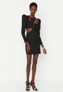 Trendyol Cut Out Detail Puff Sleeve Dress