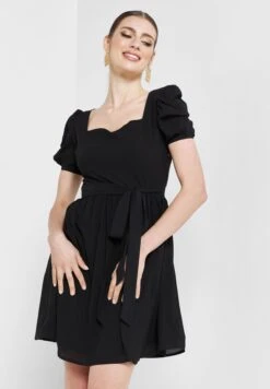 Balloon Sleeve Sweetheart Neck Pleated Dress
