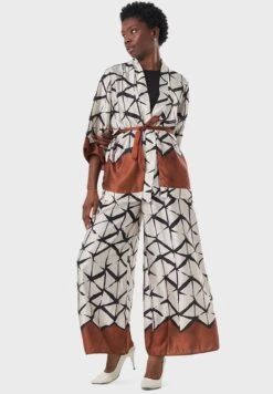 Graphic Print Kimono