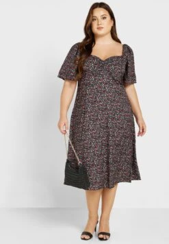 Sweetheart Neck Side Slit Dress