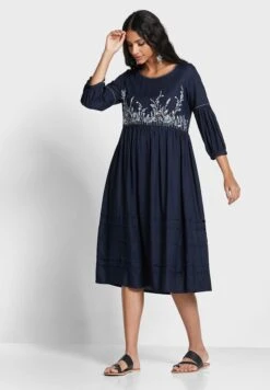 Balloon Sleeves Pleated Dress