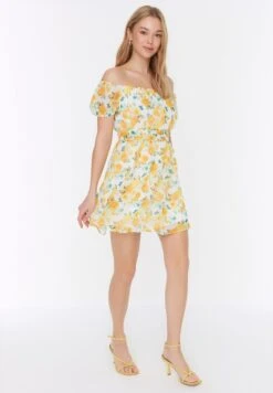 Trendyol Bardot Floral Print Dress