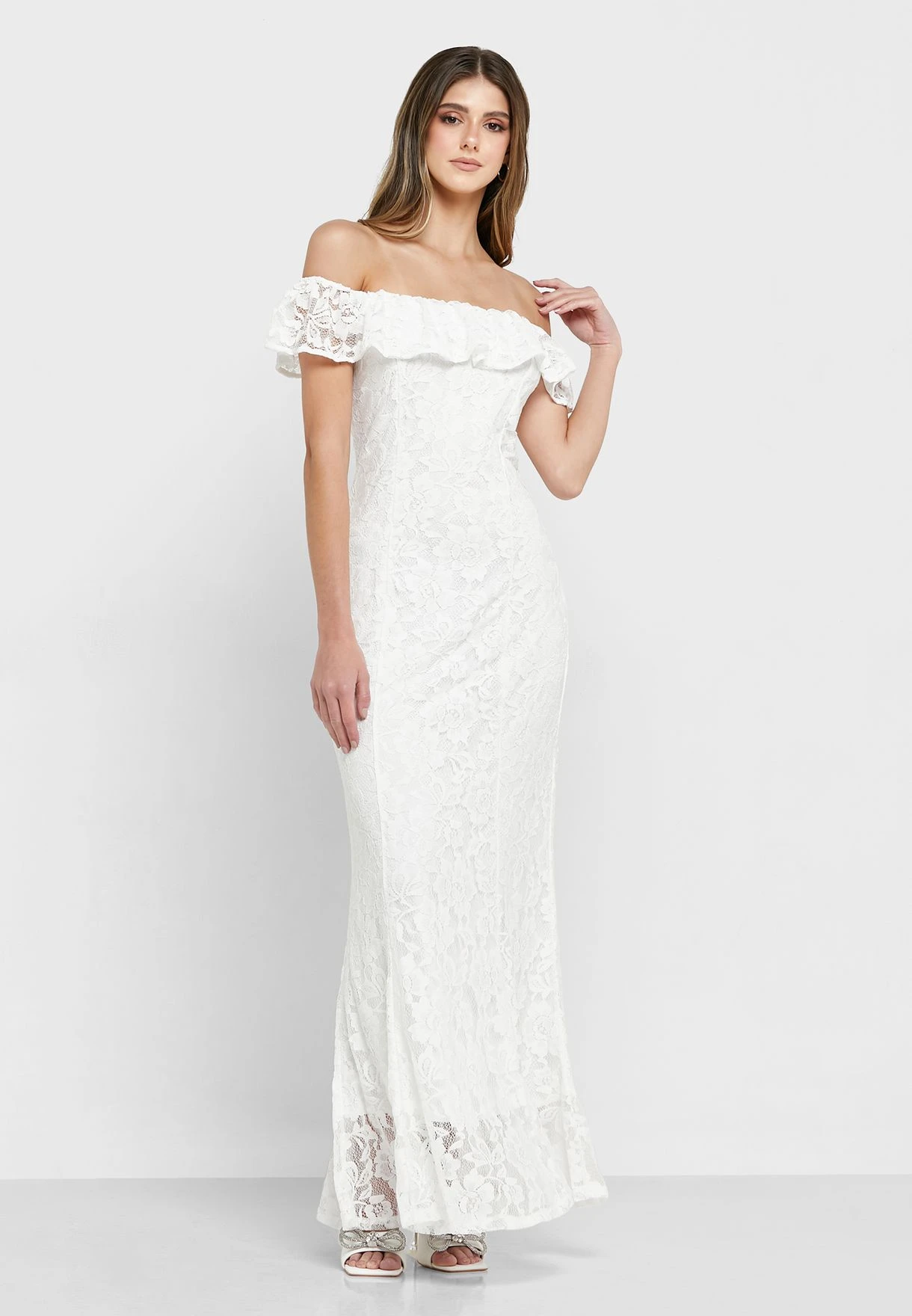 Vero Moda Off-Shoulder Lace Maxi Dress 1 Vero Moda Off-Shoulder Lace Maxi Dress