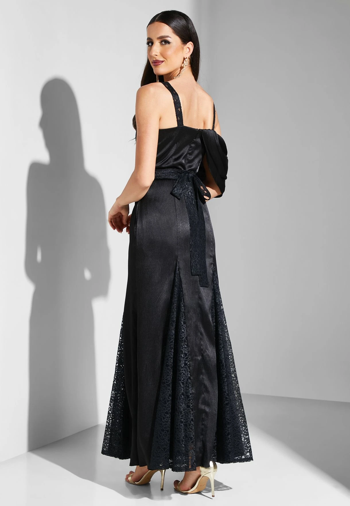 Tiered Lace Detail Dress 2 Tiered Lace Detail Dress - Image 2