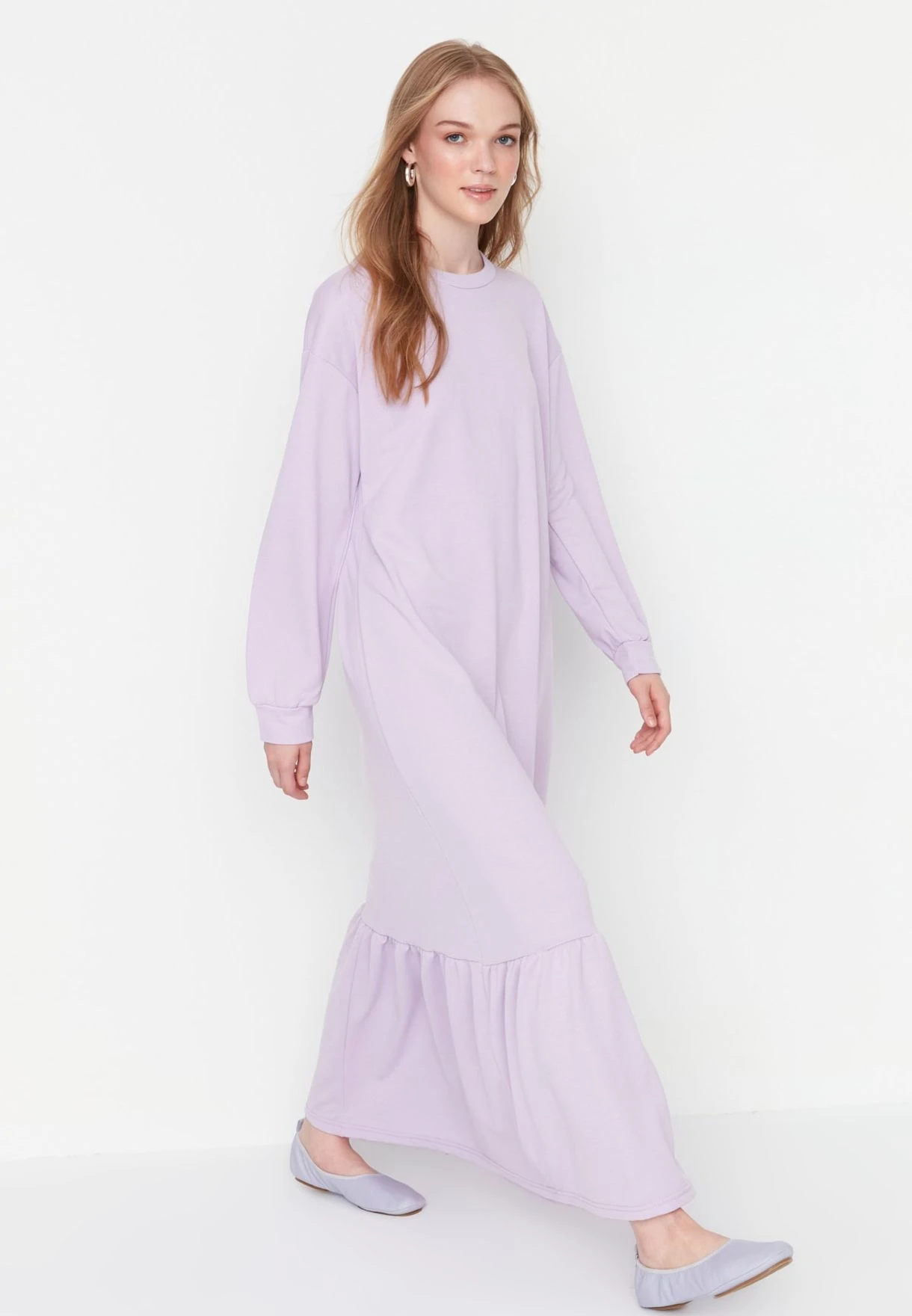 Trendyol Cuff Detail Tired Hem Dress 2 Trendyol Cuff Detail Tired Hem Dress - Image 2