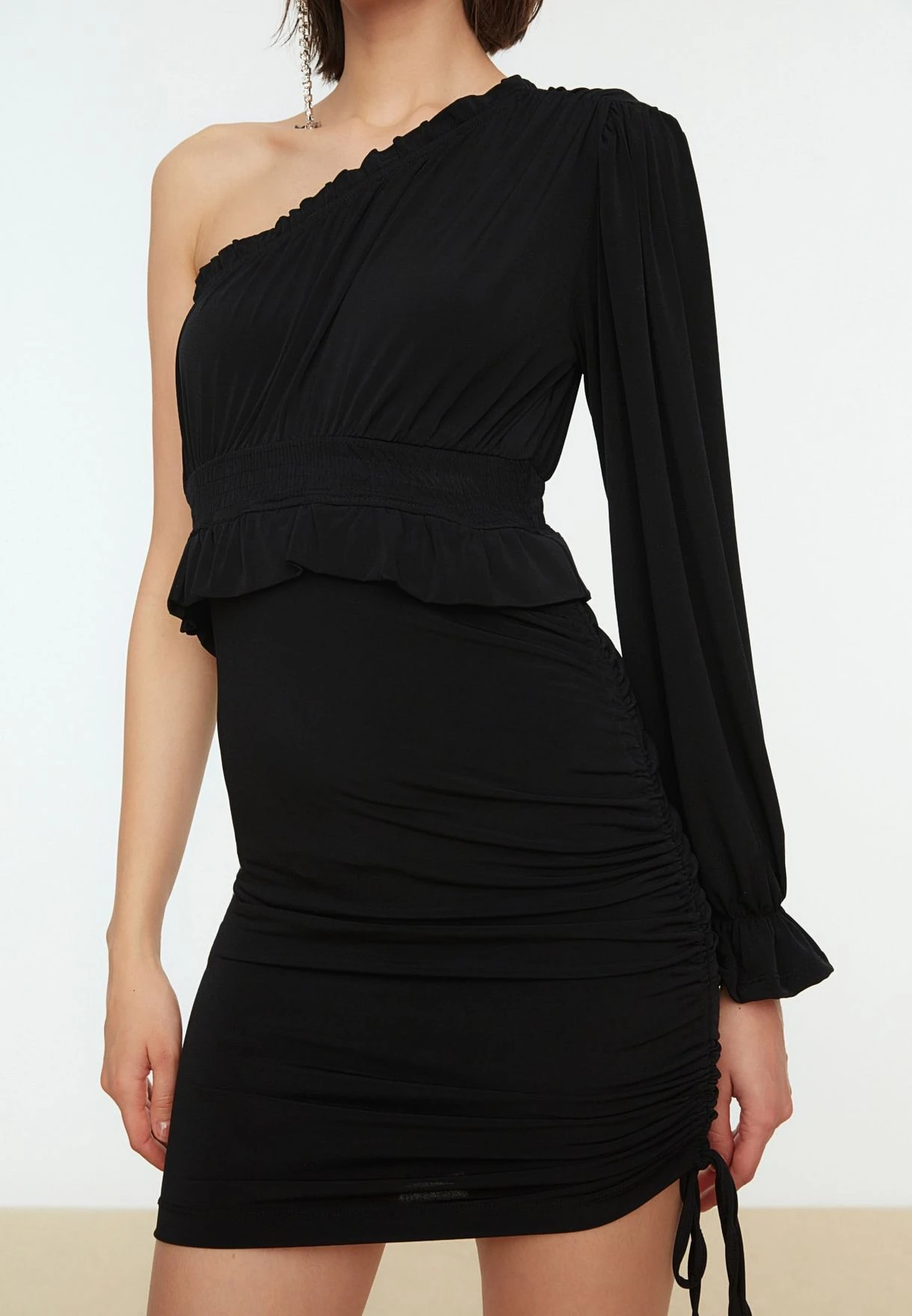 Trendyol One Shoulder Ruched Ruffle Detail Dress 2 Trendyol One Shoulder Ruched Ruffle Detail Dress - Image 2