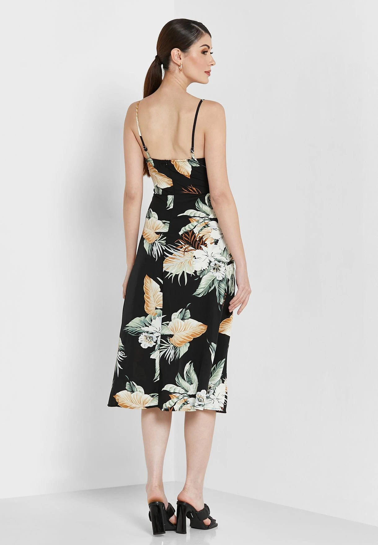 ELLA Printed Strappy Dress 2 ELLA Printed Strappy Dress - Image 2