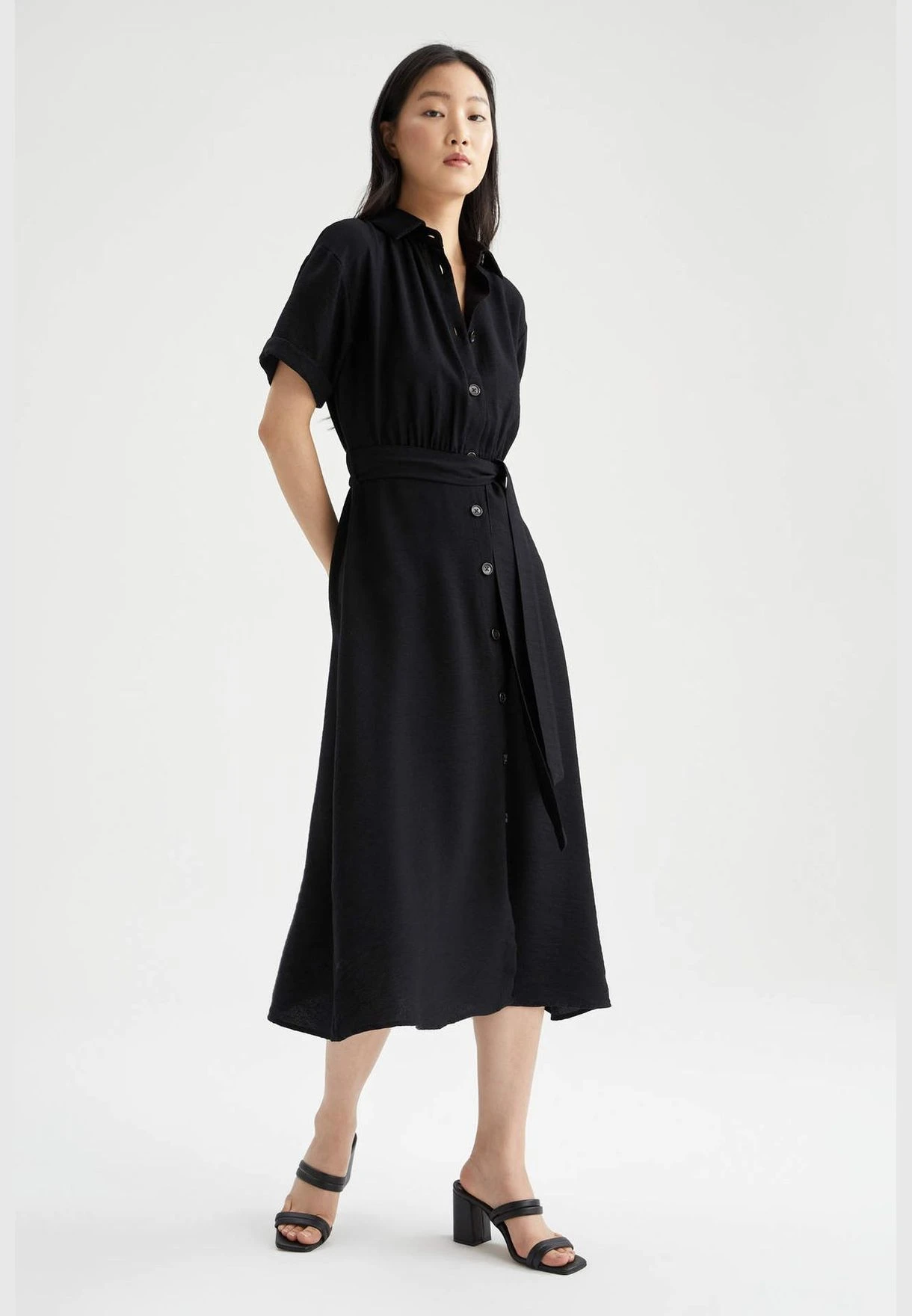DeFacto Woman Short Sleeve Woven Dress 2 DeFacto Woman Short Sleeve Woven Dress - Image 2
