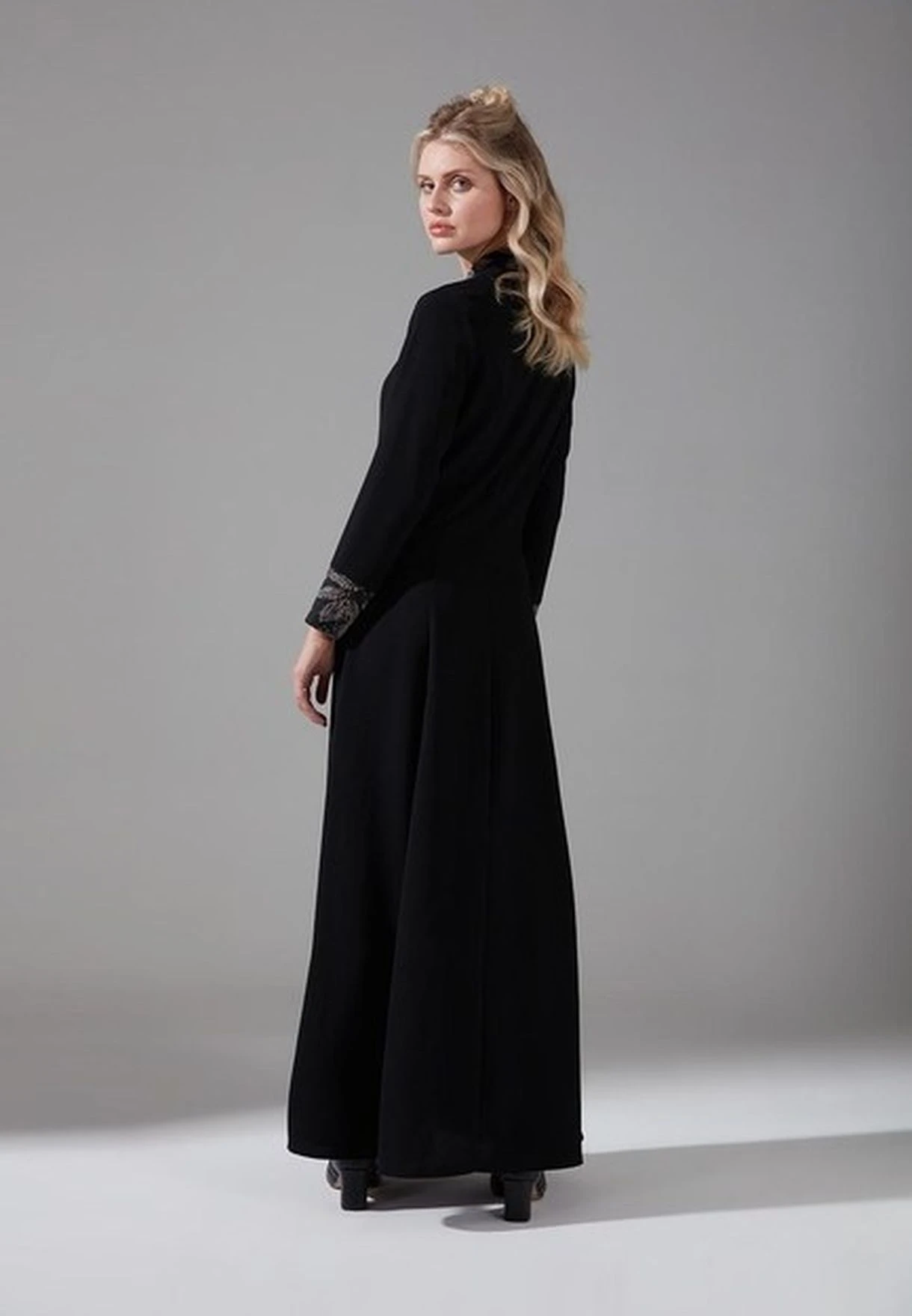 Embroidery Detail Tiered Dress 2 Embroidery Detail Tiered Dress - Image 2