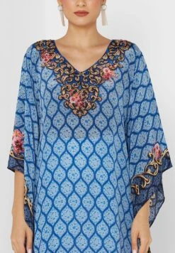 Floral Printed Cape Sleeve Poncho 6 Floral Printed Cape Sleeve Poncho -Silk Bloom Dresses Store 3 zoom desktop 1026