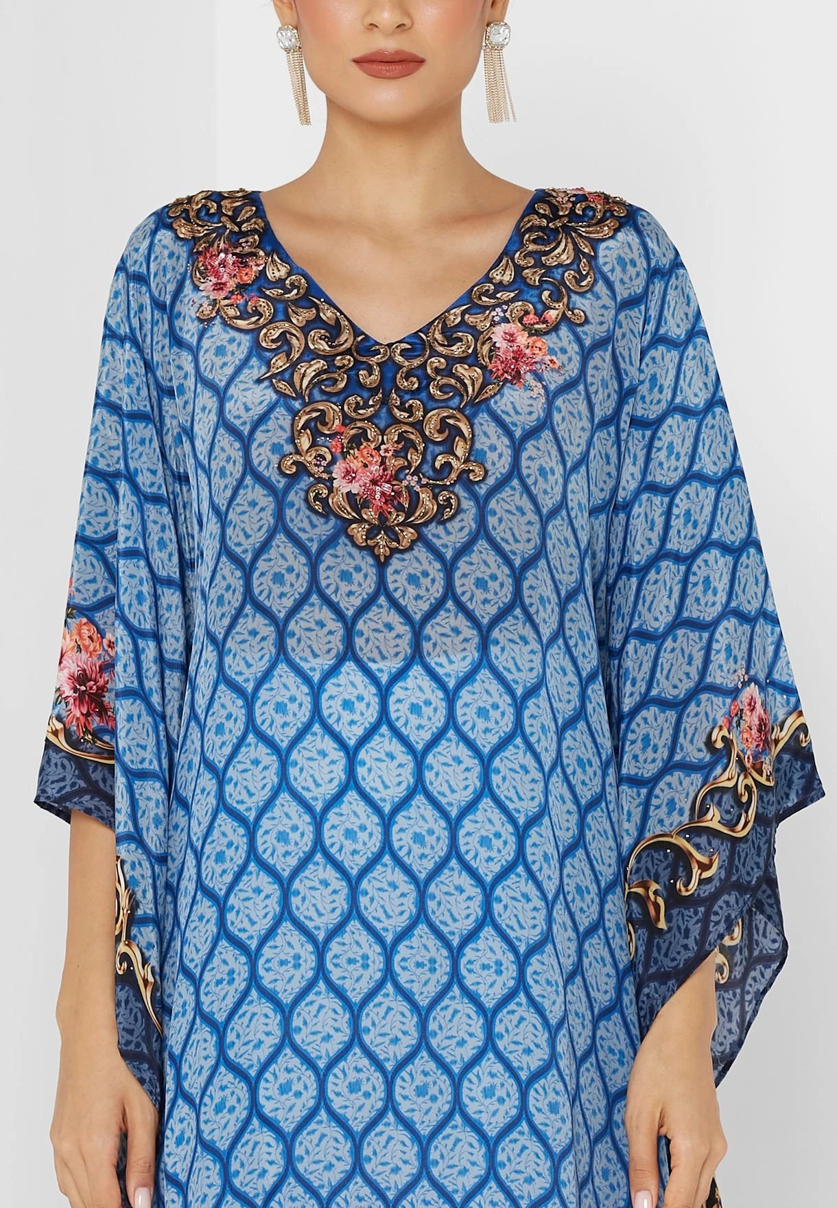 Floral Printed Cape Sleeve Poncho 3 Floral Printed Cape Sleeve Poncho - Image 3