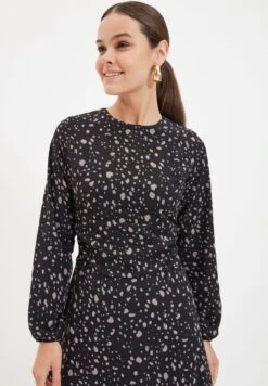 Trendyol Roun Neck Printed Dress 7 Trendyol Roun Neck Printed Dress -Silk Bloom Dresses Store 3 zoom desktop 1190