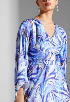 V-Neck Printed Tiered Dress 6 V-Neck Printed Tiered Dress -Silk Bloom Dresses Store 3 zoom desktop 1227