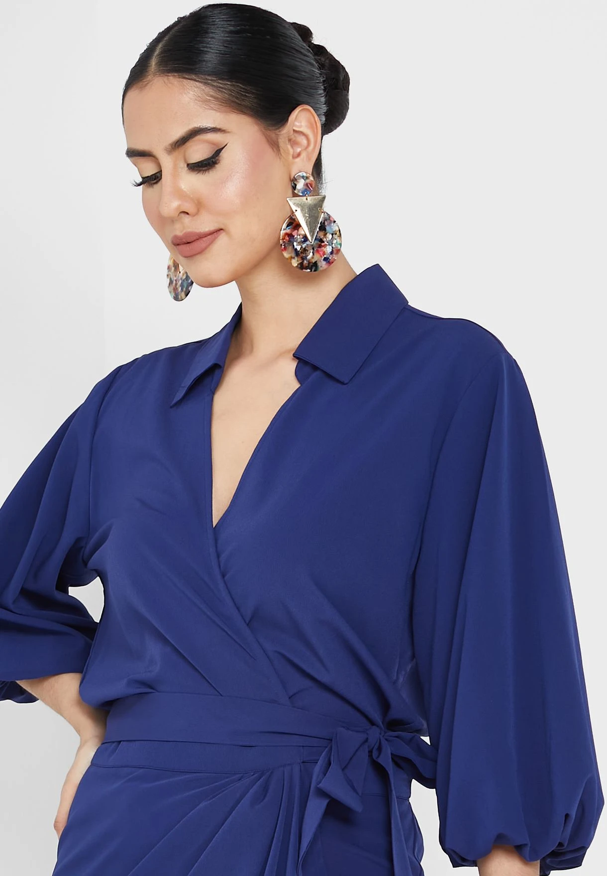 Tie Detail Balloon Sleeve Dress 3 Tie Detail Balloon Sleeve Dress - Image 3