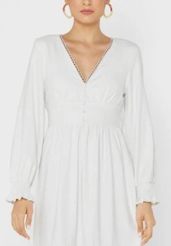 Little Mistress Cream Crochet Trim Midaxi By Vogue Williams 6 Little Mistress Cream Crochet Trim Midaxi By Vogue Williams -Silk Bloom Dresses Store 3 zoom desktop 1522