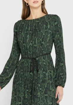 Hugo Puff Sleeve Printed Dress 6 Hugo Puff Sleeve Printed Dress -Silk Bloom Dresses Store 3 zoom desktop 158