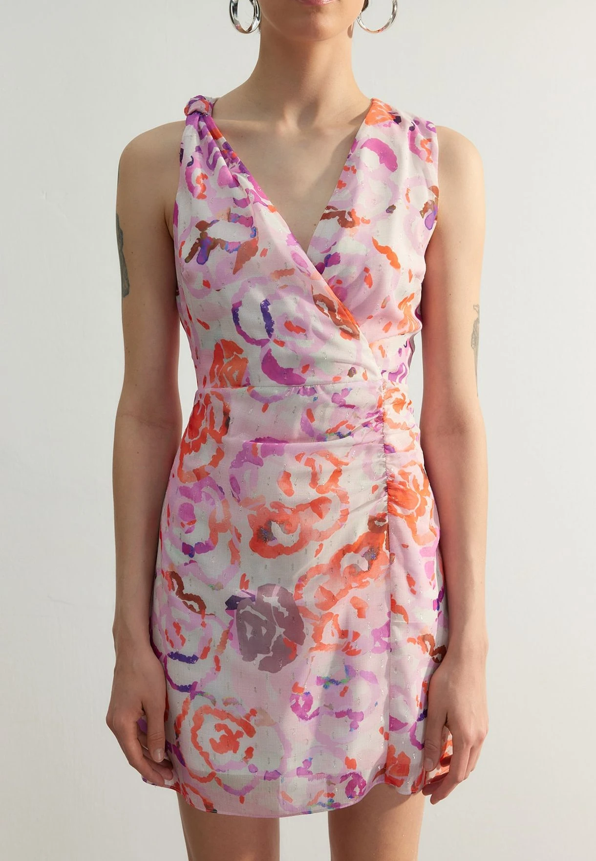 Trendyol Surplice Neck Printed Dress 3 Trendyol Surplice Neck Printed Dress - Image 3