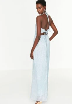 Trendyol Halter Neck Knitted Dress -Silk Bloom Dresses Store 3 zoom desktop 1800