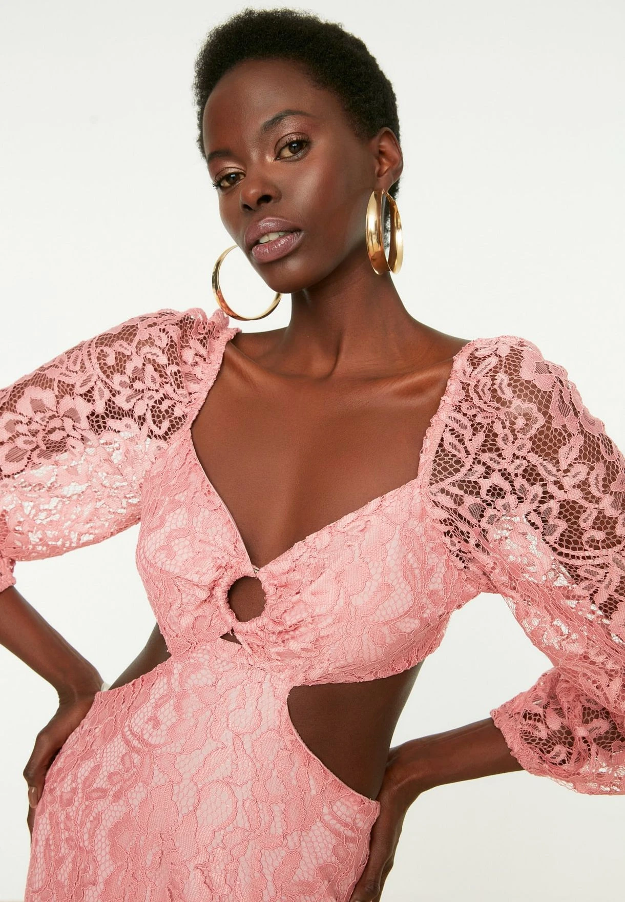 Trendyol Mesh Insert Diamond Neck Cut Out Detail Dress 3 Trendyol Mesh Insert Diamond Neck Cut Out Detail Dress - Image 3