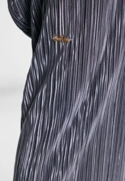 Round Shoulder Jalabiya Dress -Silk Bloom Dresses Store 3 zoom desktop 2064