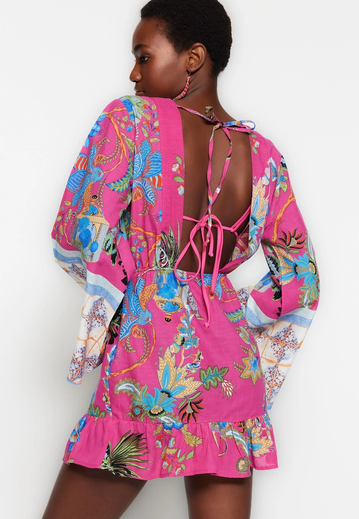 Trendyol Floral Print Ruffle Beach Dress 3 Trendyol Floral Print Ruffle Beach Dress - Image 3