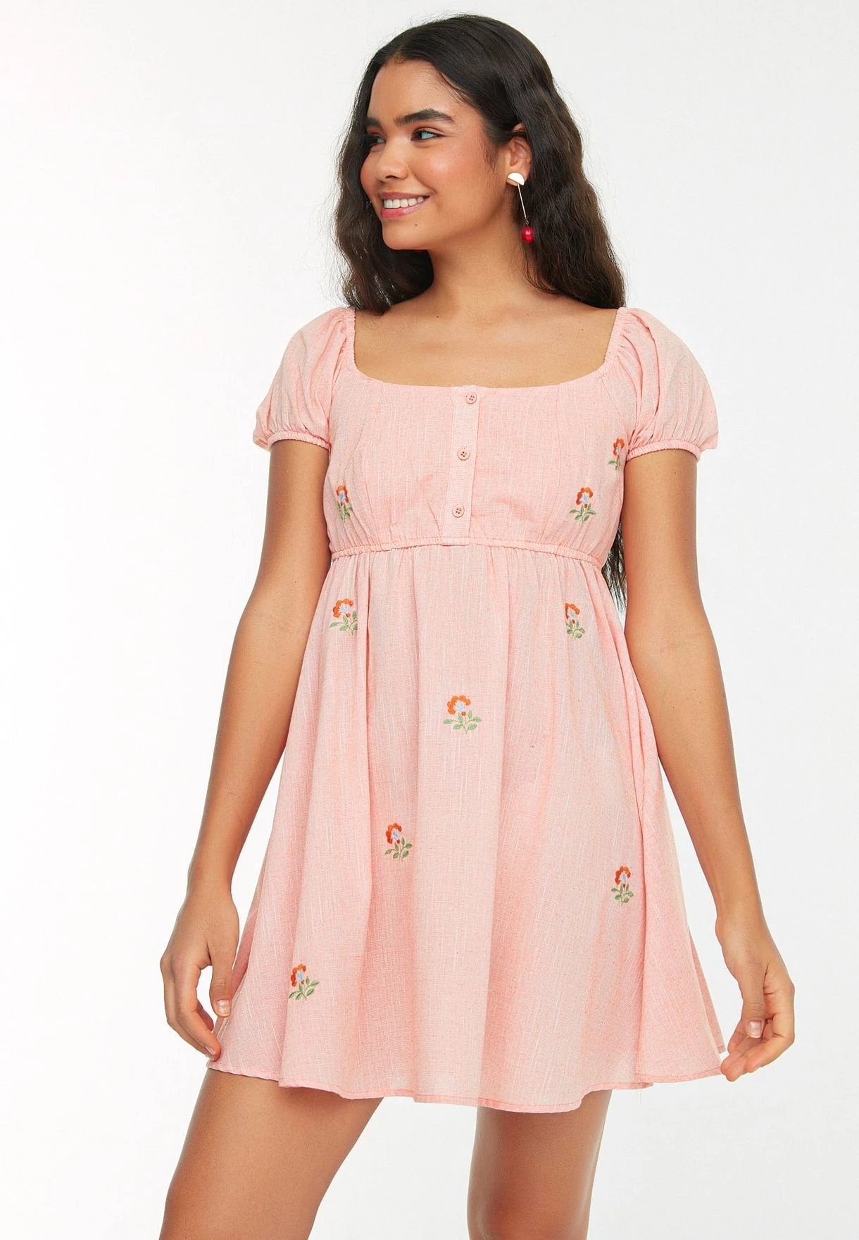 Trendyol Puff Sleeve Embroidered Button Detail Dress 3 Trendyol Puff Sleeve Embroidered Button Detail Dress - Image 3