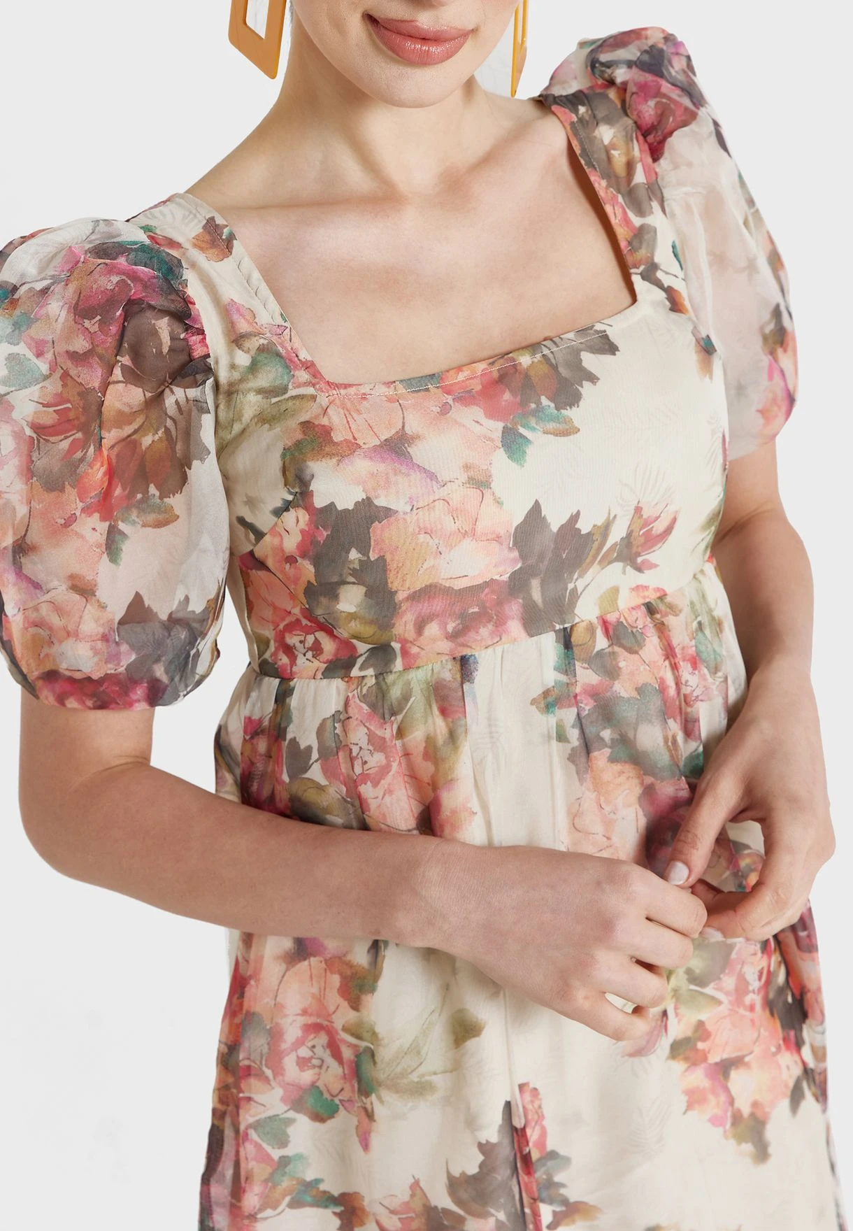 Balloon Sleeve Floral Print Tiered Dress 3 Balloon Sleeve Floral Print Tiered Dress - Image 3
