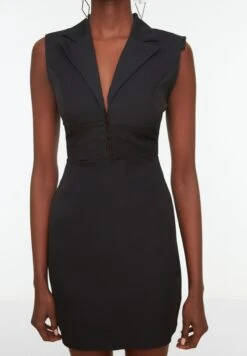 Trendyol Plunge Neck Bodycon Dress -Silk Bloom Dresses Store 3 zoom desktop 305