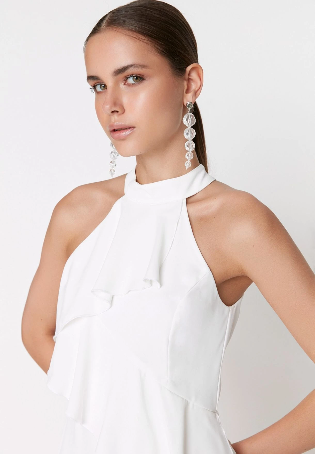 Trendyol Halter Neck Ruffle Detail Layered Dress 3 Trendyol Halter Neck Ruffle Detail Layered Dress - Image 3