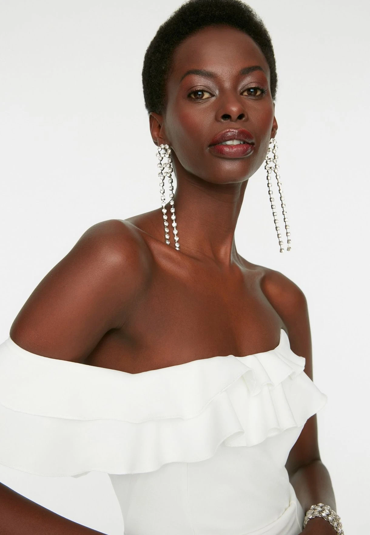 Trendyol One Shoulder Slit Hem Ruffle Detail Dress 3 Trendyol One Shoulder Slit Hem Ruffle Detail Dress - Image 3