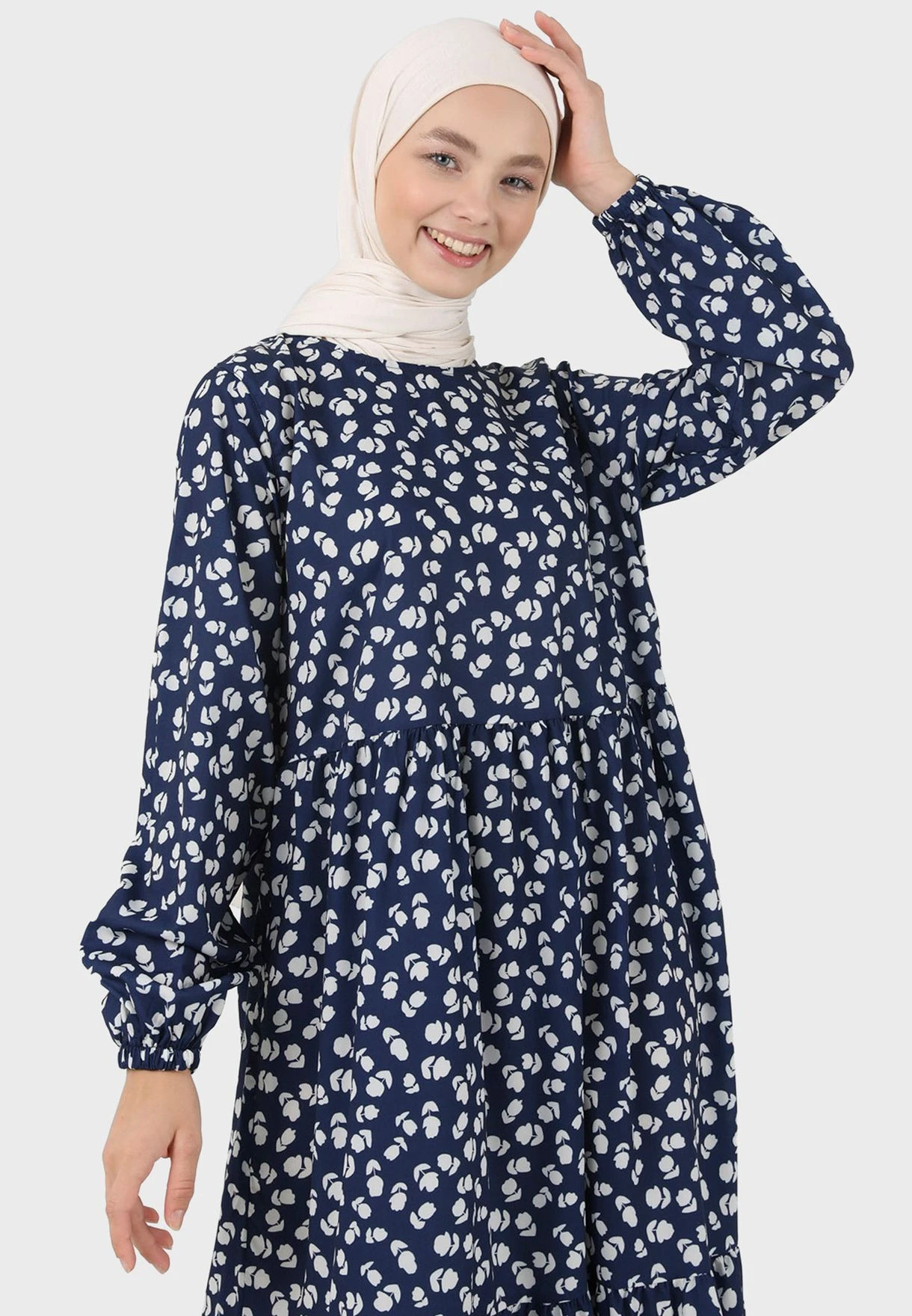 Floral Printed Tiered Dress 3 Floral Printed Tiered Dress - Image 3