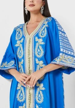 V-Neck Printed Dress -Silk Bloom Dresses Store 3 zoom desktop 752