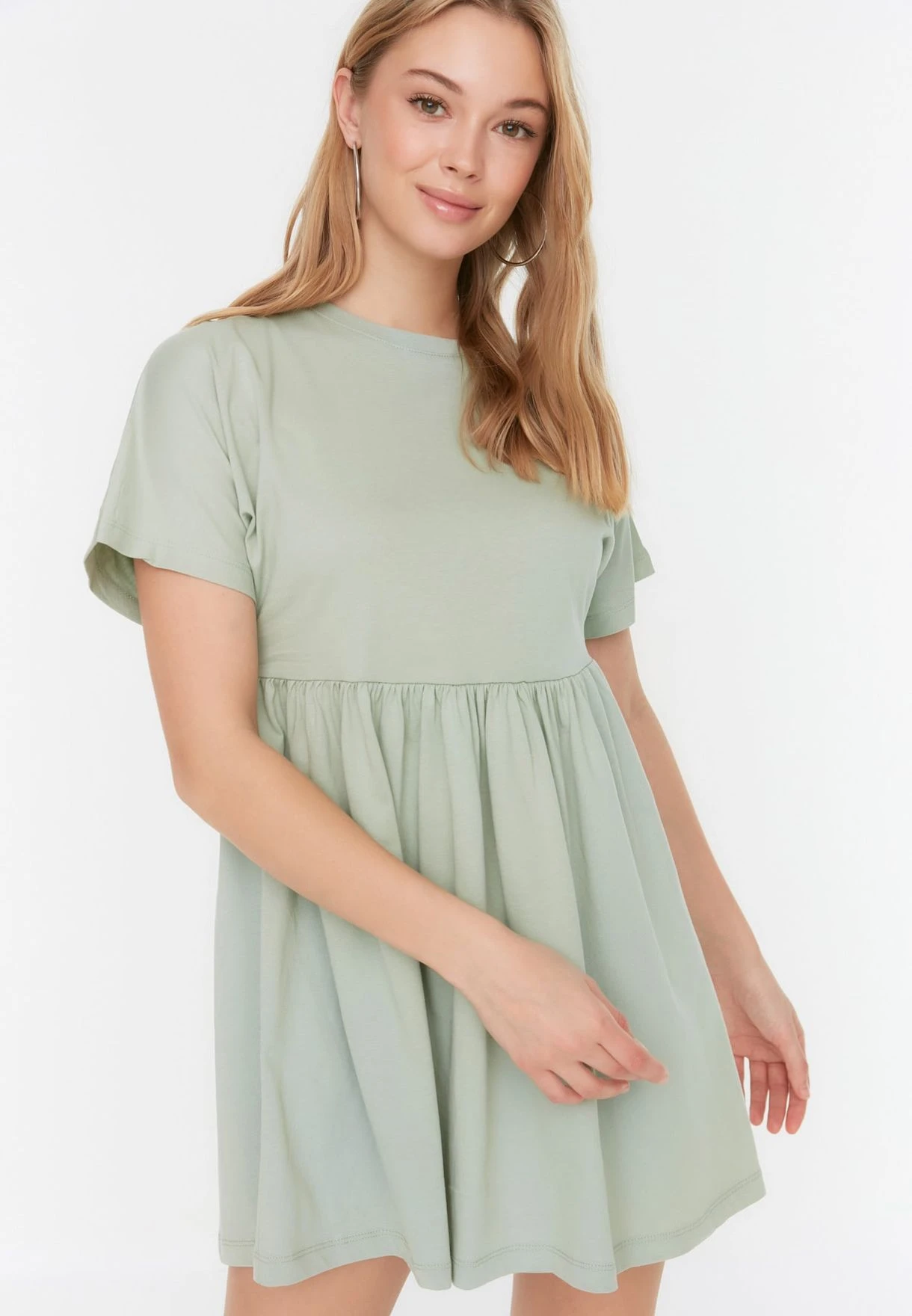 Trendyol Pleat Detail Knitted Dress 3 Trendyol Pleat Detail Knitted Dress - Image 3