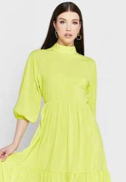 Glamorous Ruffle Detail Puff Sleeve Dress 6 Glamorous Ruffle Detail Puff Sleeve Dress -Silk Bloom Dresses Store 3 zoom desktop 927