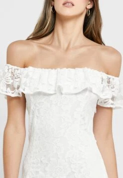 Vero Moda Off-Shoulder Lace Maxi Dress 6 Vero Moda Off-Shoulder Lace Maxi Dress -Silk Bloom Dresses Store 3 zoom desktop 936