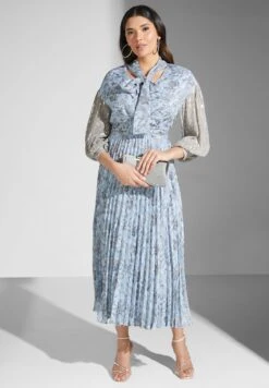 Surplice Neck Sequin Plisse Dress -Silk Bloom Dresses Store 4 zoom desktop 1052