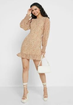 Daisy Street Ruffle Detail Printed Dress 7 Daisy Street Ruffle Detail Printed Dress -Silk Bloom Dresses Store 4 zoom desktop 12