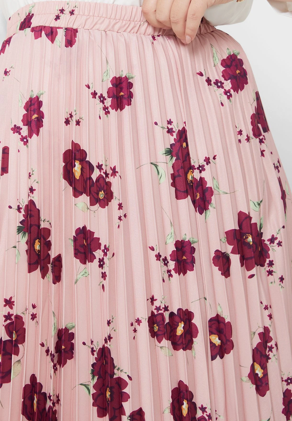 Floral Detail Pleated Skirt 4 Floral Detail Pleated Skirt - Image 4