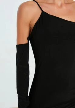 Trendyol One Shoulder Ruched Bodycon Dress 8 Trendyol One Shoulder Ruched Bodycon Dress -Silk Bloom Dresses Store 4 zoom desktop 1544